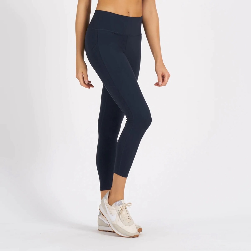 NWT Vuori Stride Leggings Ink, Small